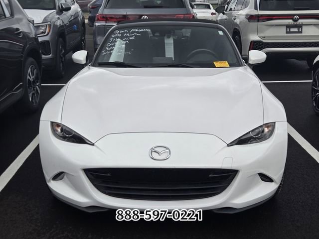 Used 2016 MAZDA MX-5 Miata Grand Touring RWD image 12