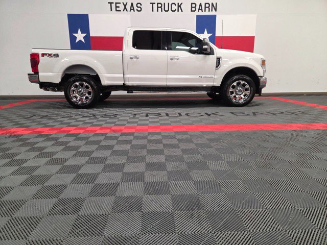 Used 2022 Ford F250 Lariat w/ Chrome Package image 14
