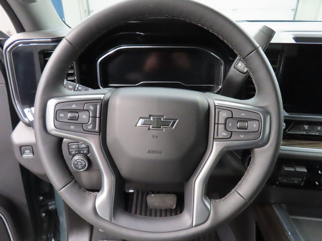 Used 2025 Chevrolet Silverado 2500 LT w/ Trail Boss Package image 52