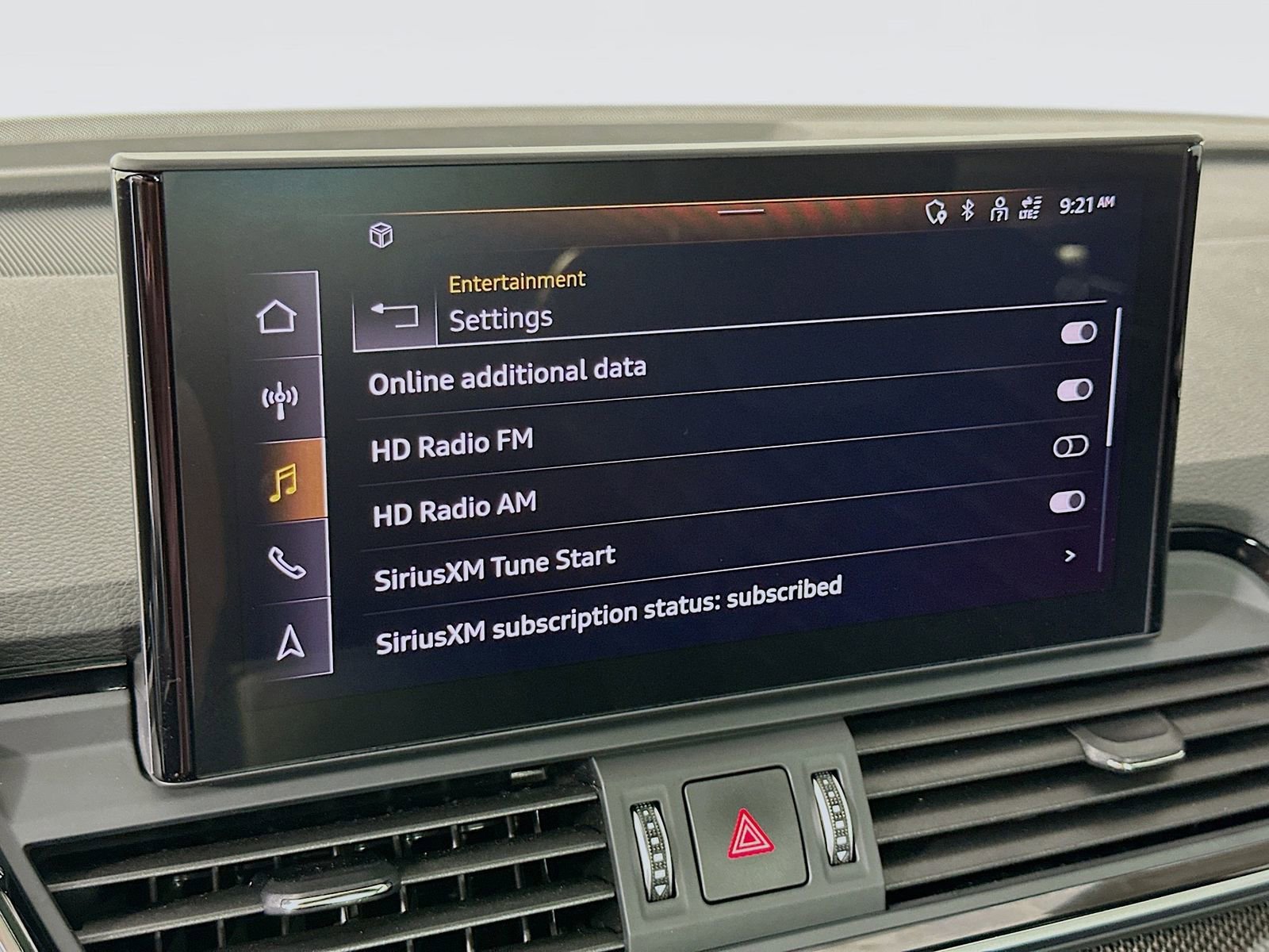 Used 2023 Audi SQ5 Premium Plus w/ Premium Plus Package image 15