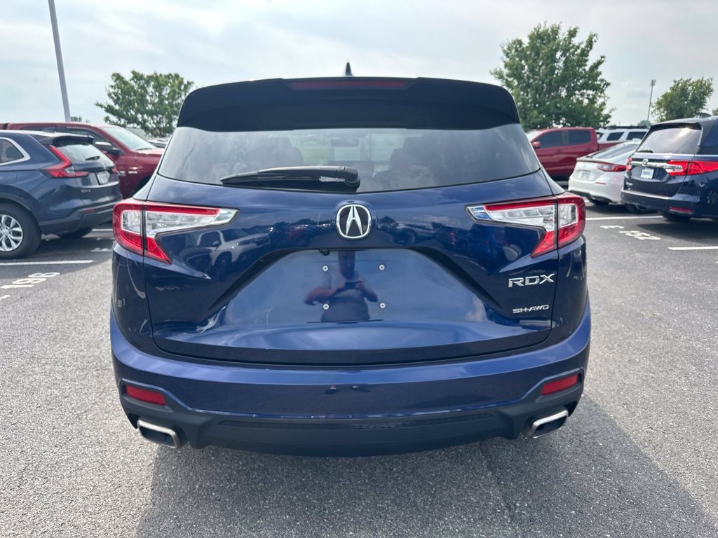 Used 2024 Acura RDX SH-AWD image 9