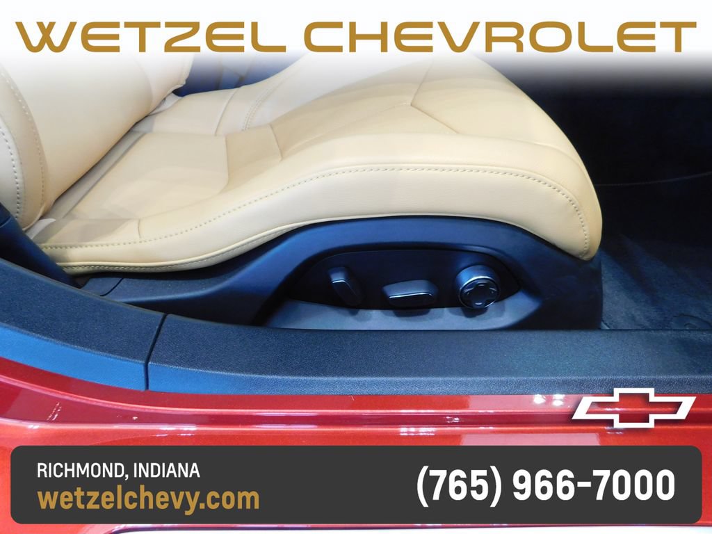Used 2023 Chevrolet Corvette Stingray Preferred Cpe w/ Z51 Performance Package RWD image 17