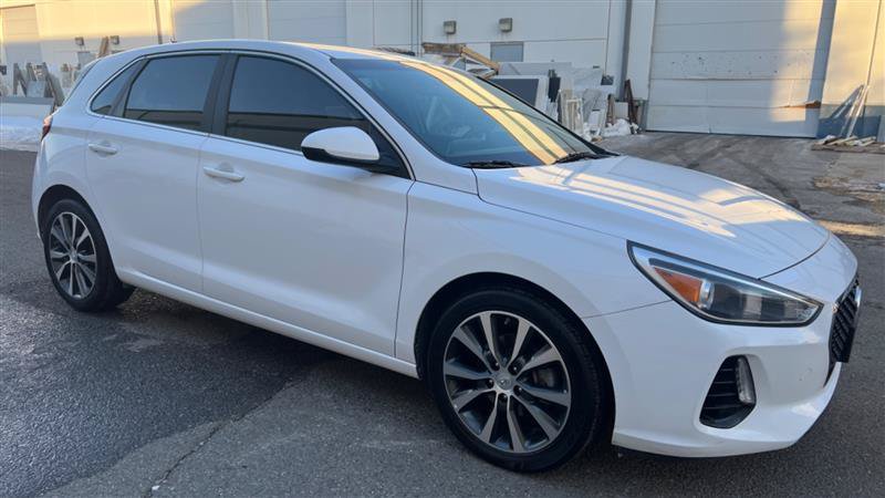Used 2018 Hyundai Elantra GT FWD image 11