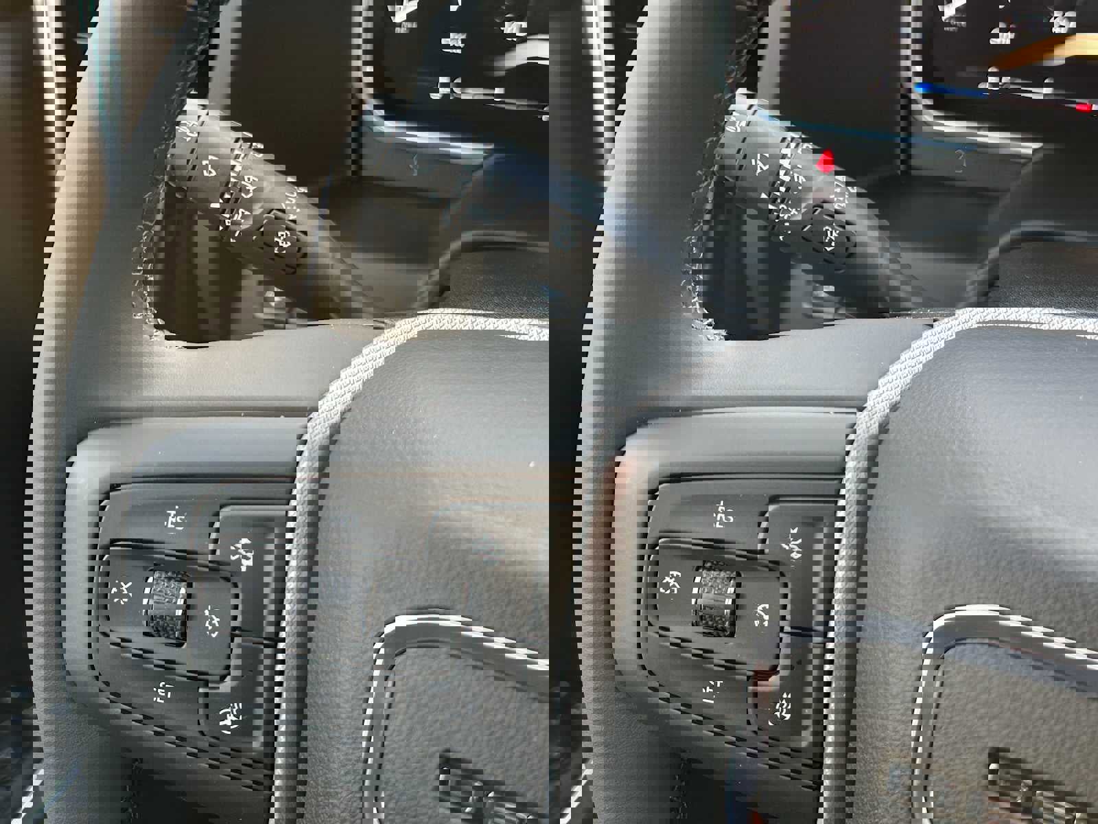 New 2026 GMC Sierra 2500 Denali w/ Denali Reserve Package image 35