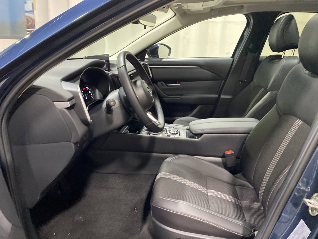 Certified 2025 MAZDA CX-50 AWD 2.5 S w/ Premium Package image 16