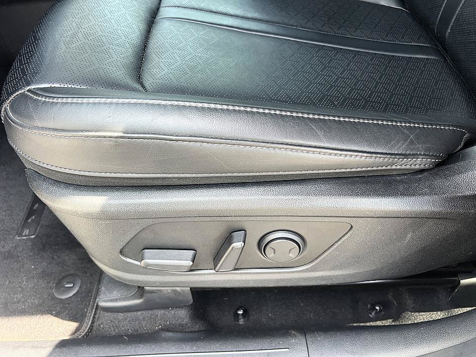 Used 2022 Kia Sorento EX w/ Panoramic Sunroof Package FWD image 22