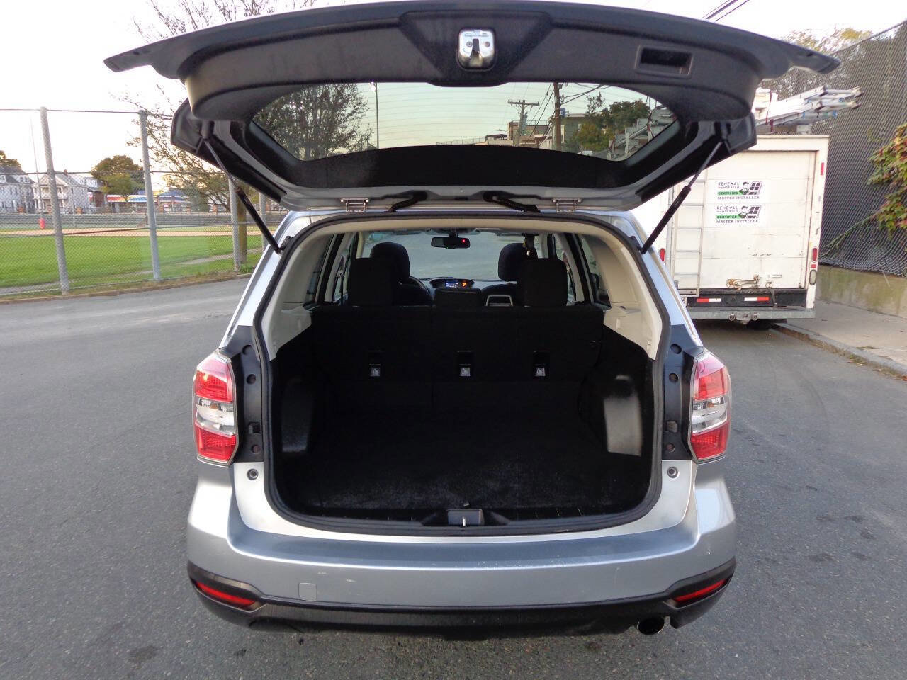 Used 2015 Subaru Forester 2.5i Premium w/ All-Weather Package image 21