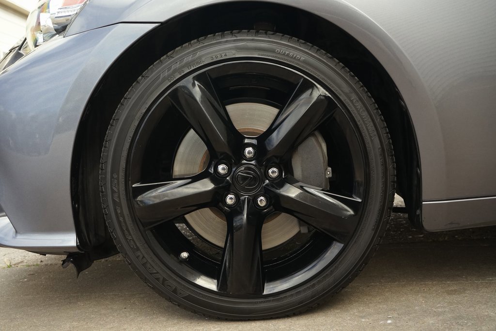 Used 2014 Lexus IS 350 image 29