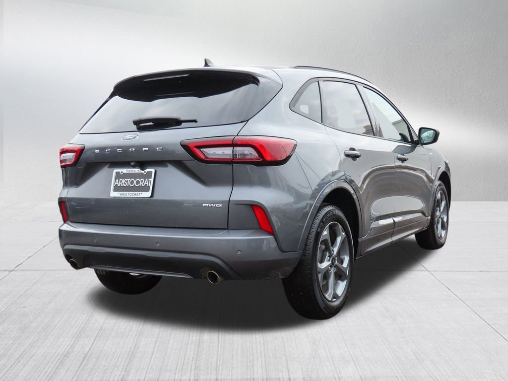 Used 2024 Ford Escape ST-Line w/ Tech Pack #1 image 5
