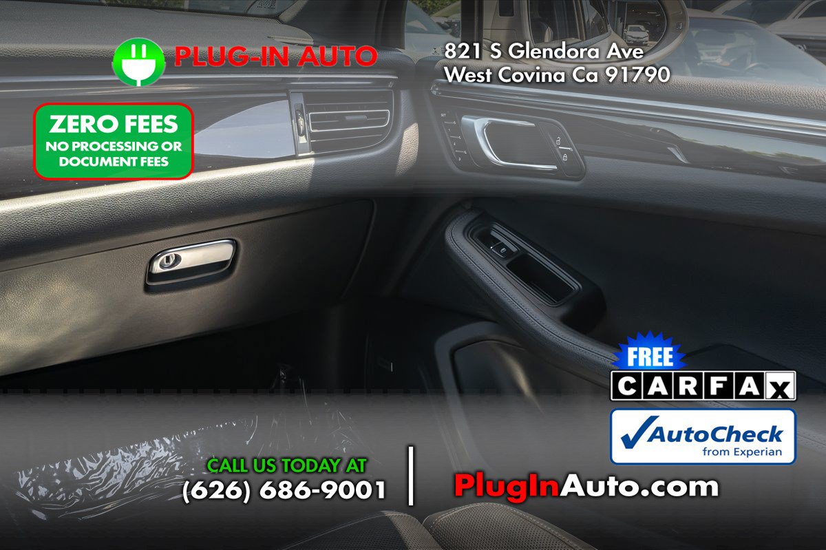 Used 2022 Porsche Macan AWD/4WD image 18