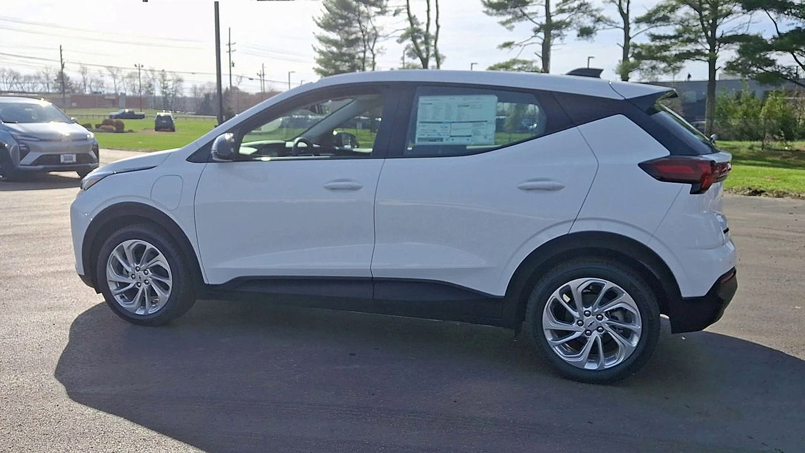 New 2027 Chevrolet Bolt LT w/ Comfort Package image 8