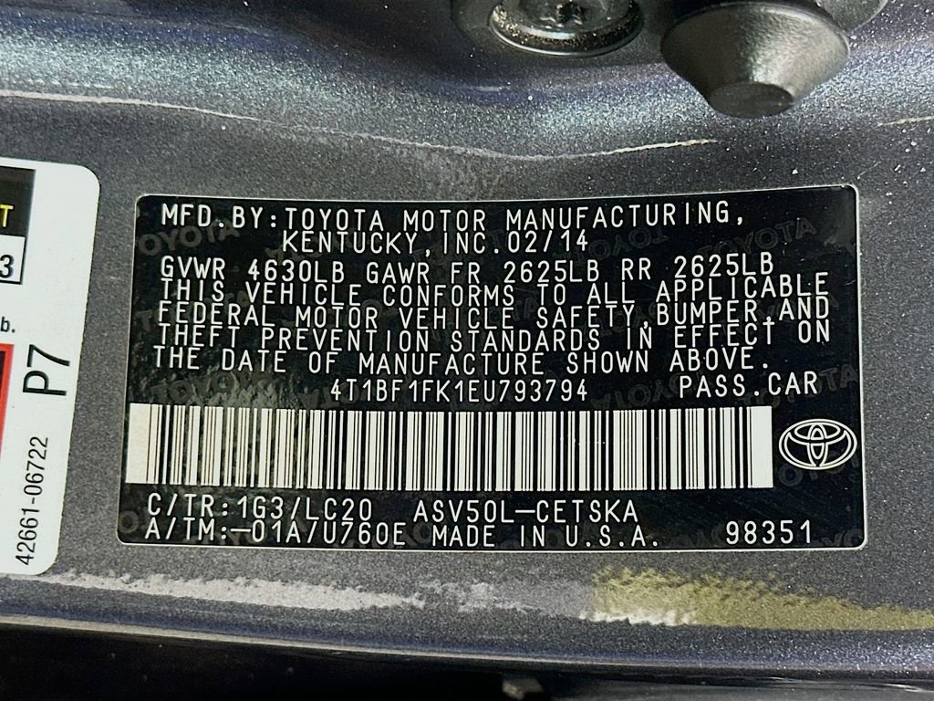 Used 2014 Toyota Camry SE w/ Leather Package FWD image 39