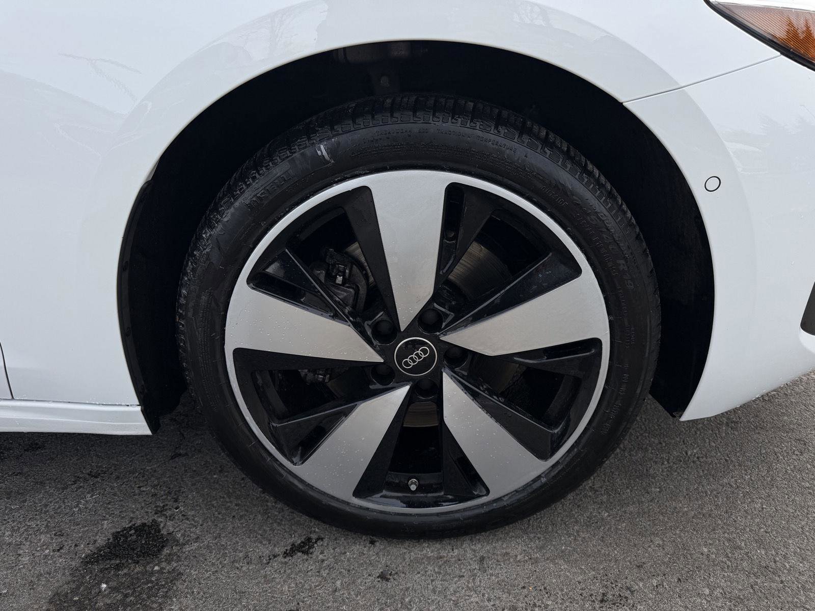 Used 2025 Audi A5 2.0T Premium w/ Convenience Package image 10