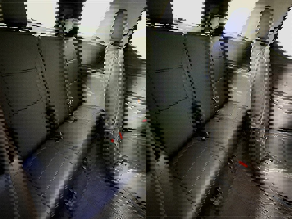 Used 2020 Chevrolet Traverse Premier image 22