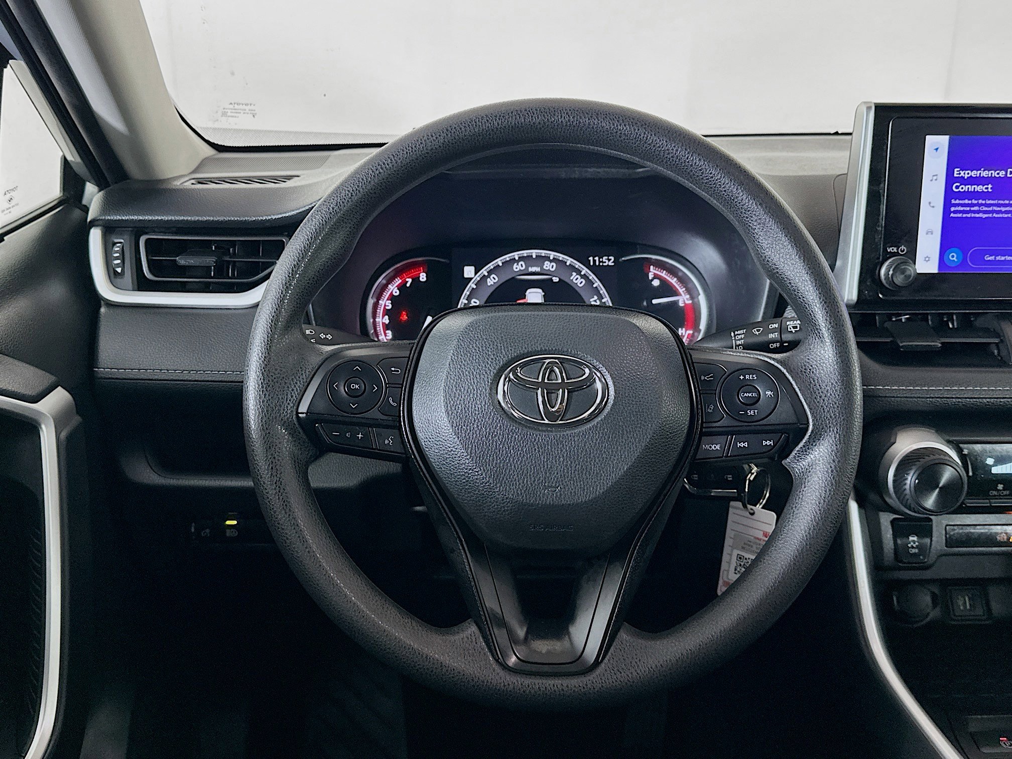 Used 2025 Toyota RAV4 LE image 17