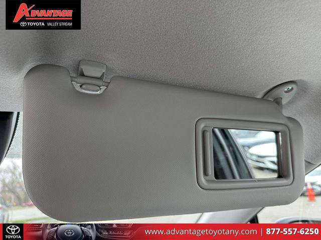 Certified 2024 Toyota Corolla Cross L image 37