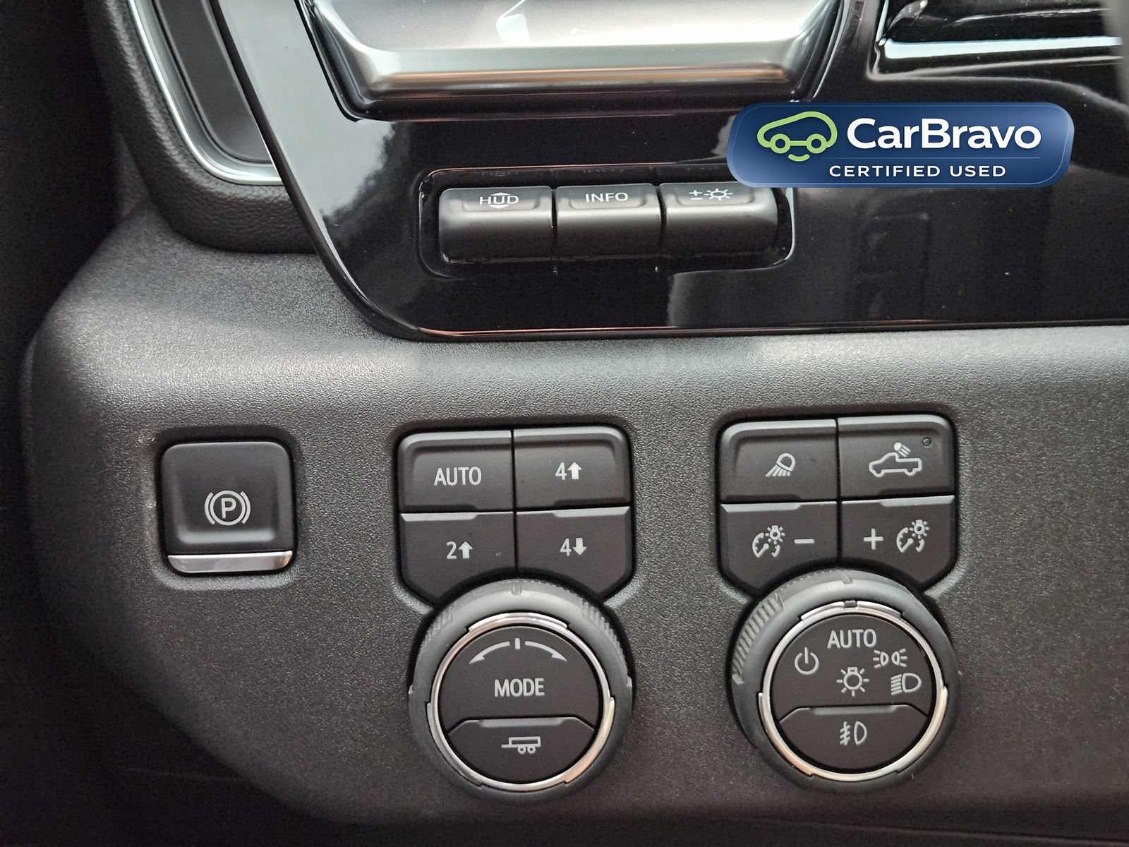 Certified 2025 Chevrolet Silverado 1500 High Country w/ Midnight Edition AWD/4WD image 24