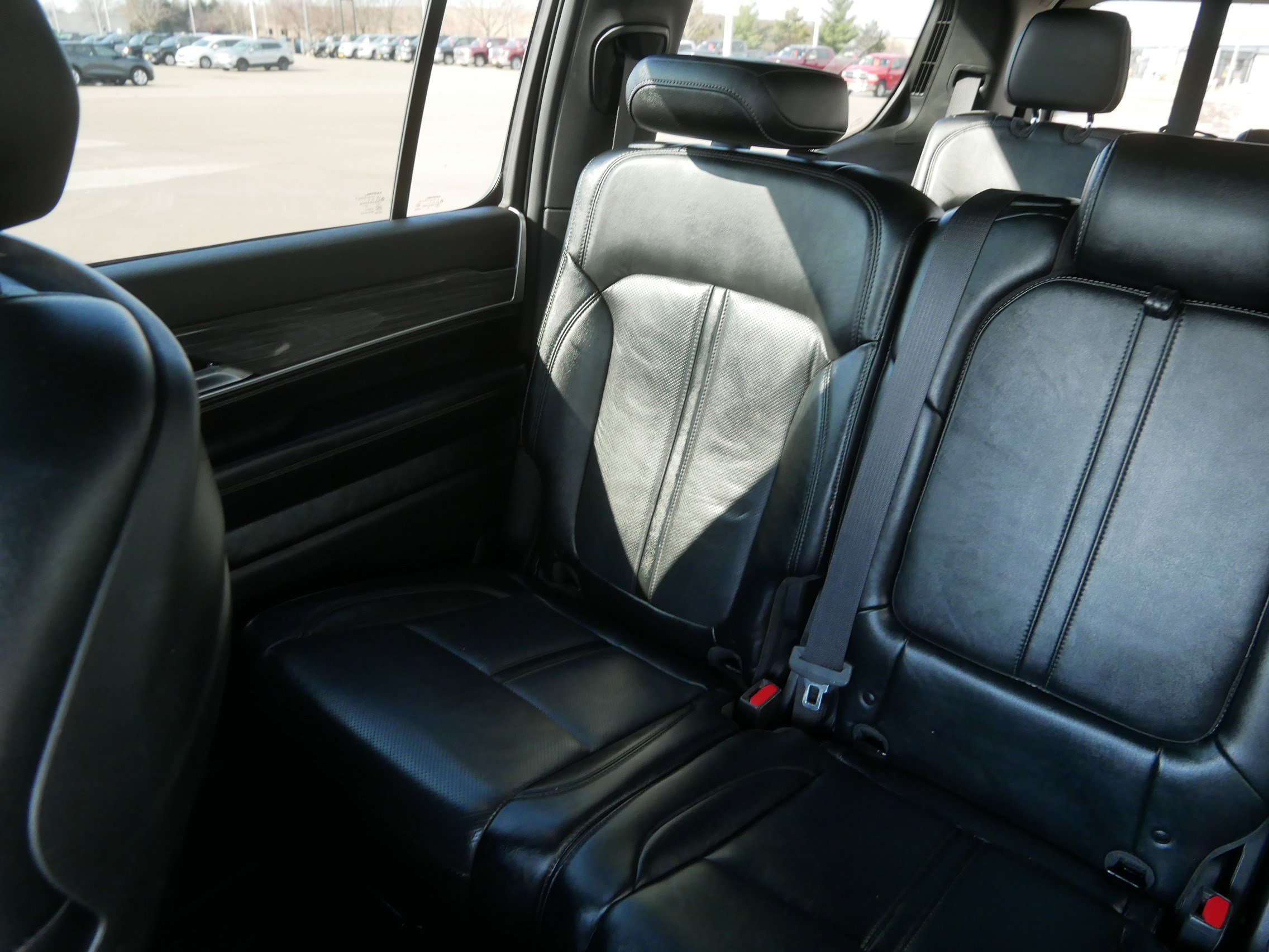 Used 2022 Jeep Wagoneer Series III image 12