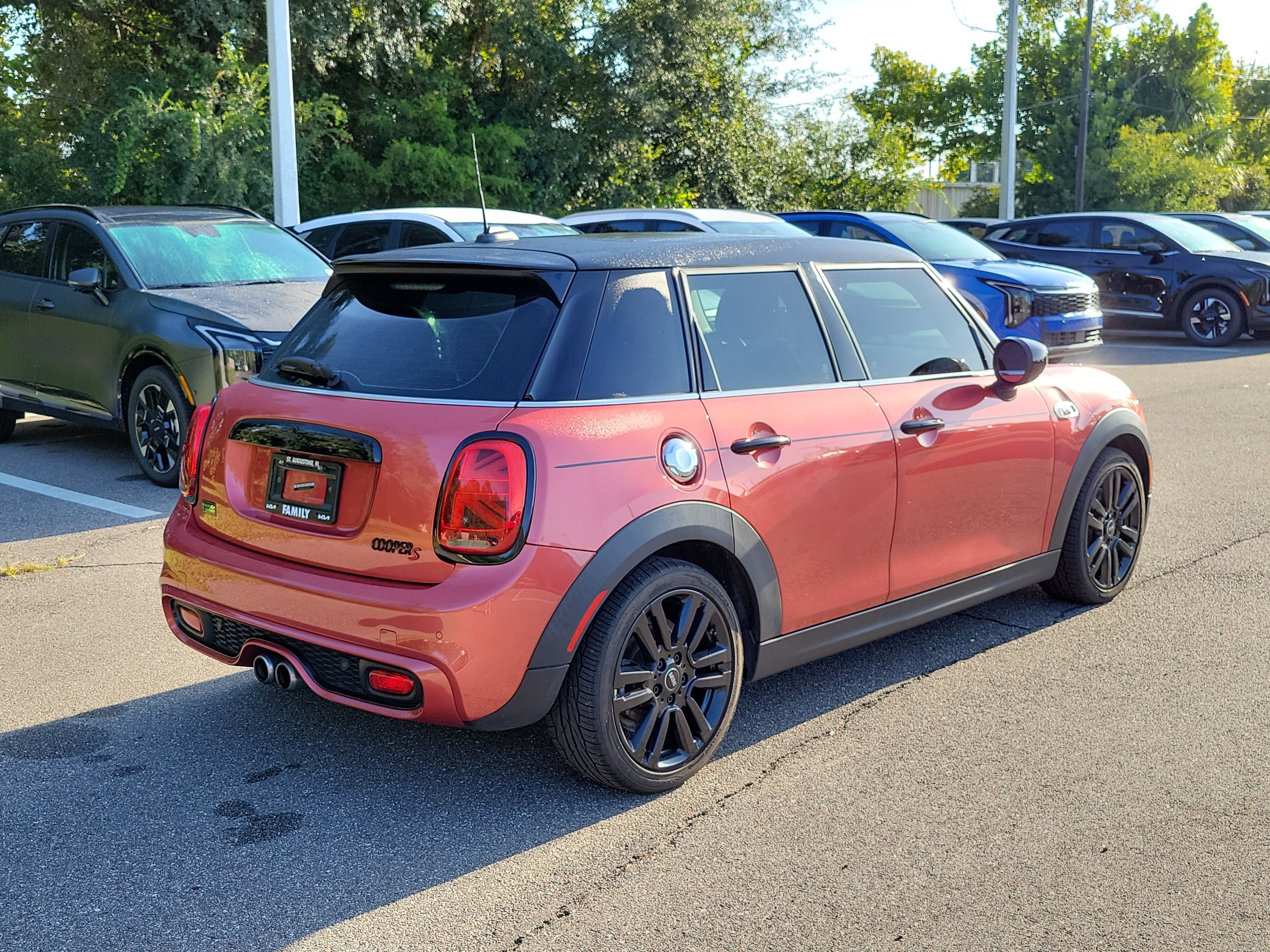 Used 2021 MINI Cooper S w/ Coral Red Edition FWD image 5