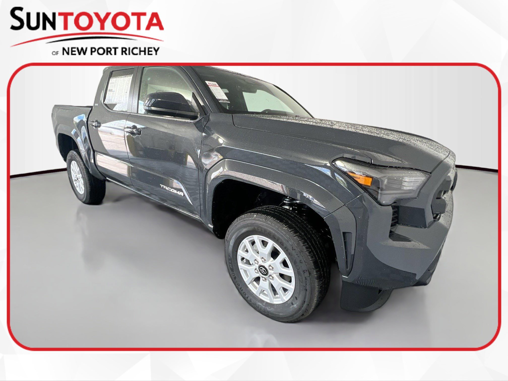 New 2025 Toyota Tacoma SR5