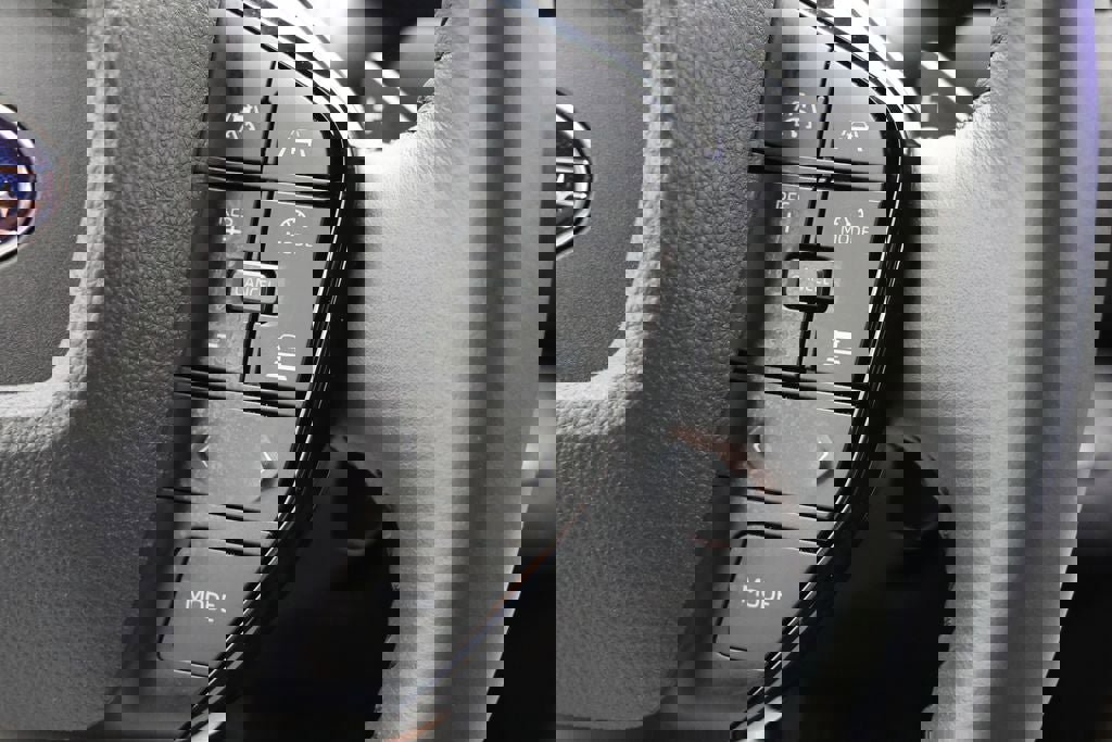 Used 2024 Subaru Solterra Premium image 19