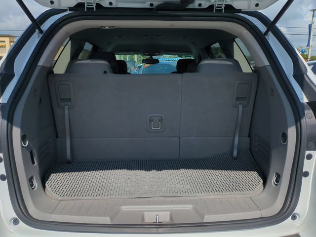Used 2016 Chevrolet Traverse LT w/ Style and Technology Package FWD image 14