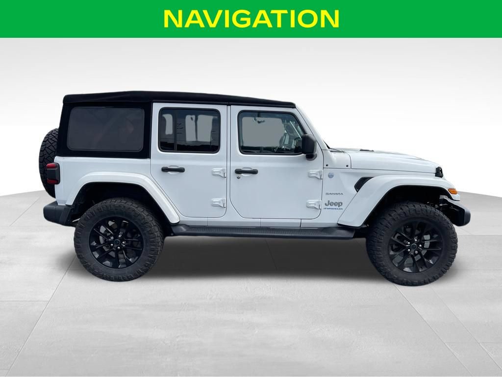 Used 2024 Jeep Wrangler Unlimited Sahara w/ Technology Group AWD/4WD image 6