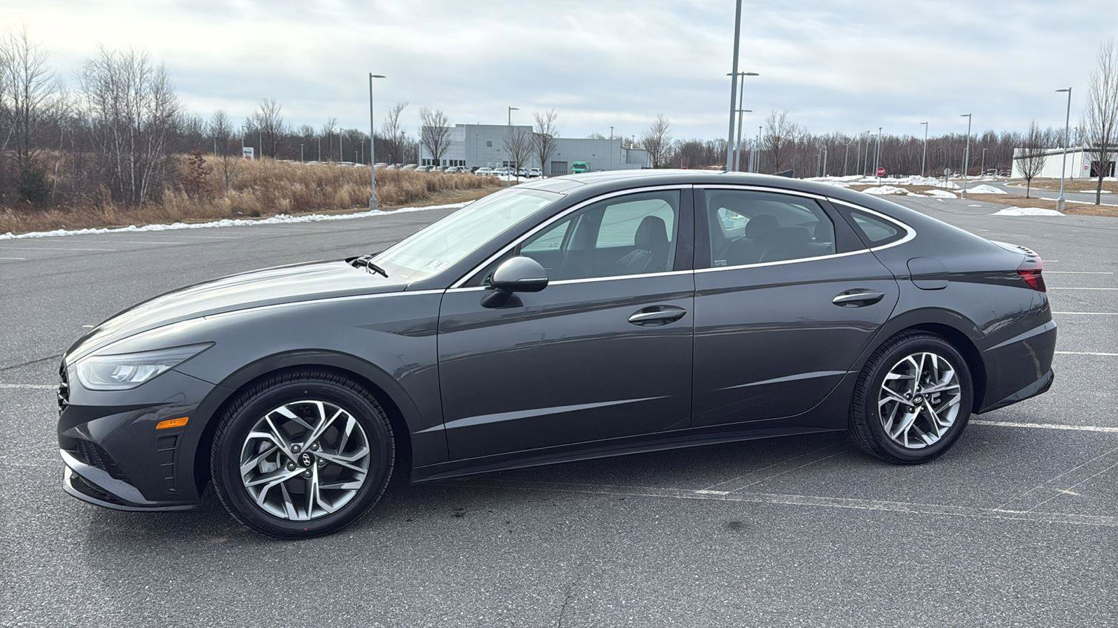 Certified 2022 Hyundai Sonata SEL w/ Convenience Package image 13