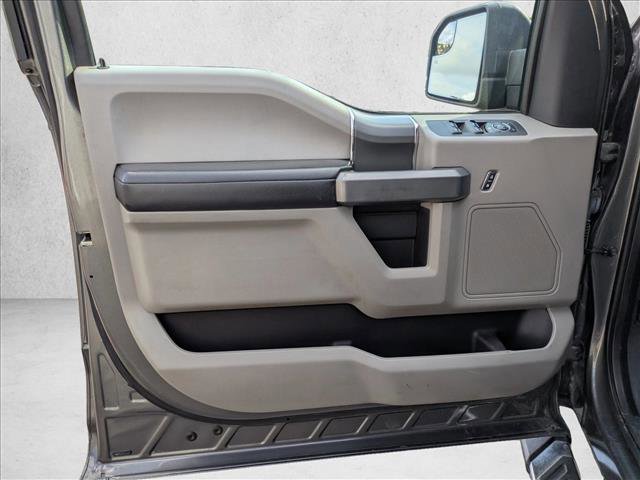 Used 2016 Ford F150 XLT w/ Equipment Group 302A Luxury image 12