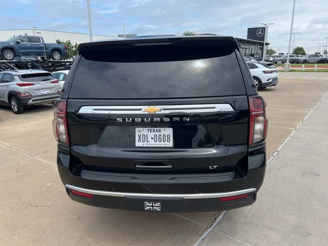 Used 2023 Chevrolet Suburban LT RWD image 5
