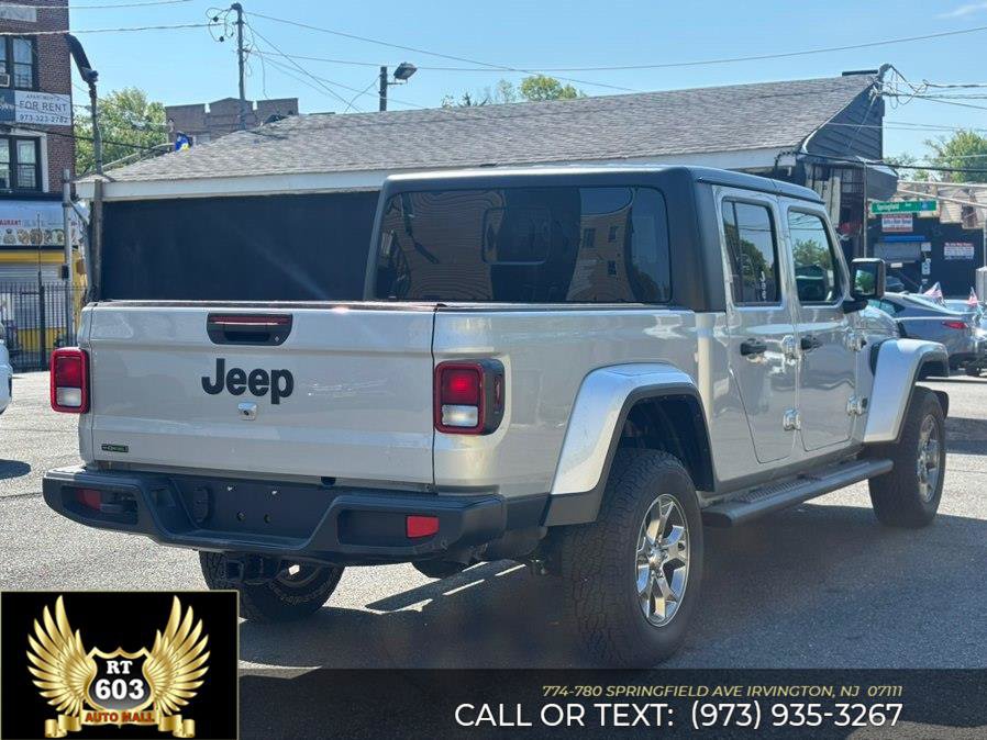 Used 2022 Jeep Gladiator Sport AWD/4WD image 6