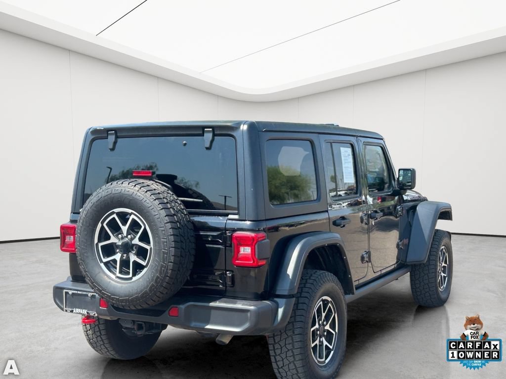 Used 2024 Jeep Wrangler Unlimited Rubicon AWD/4WD image 5