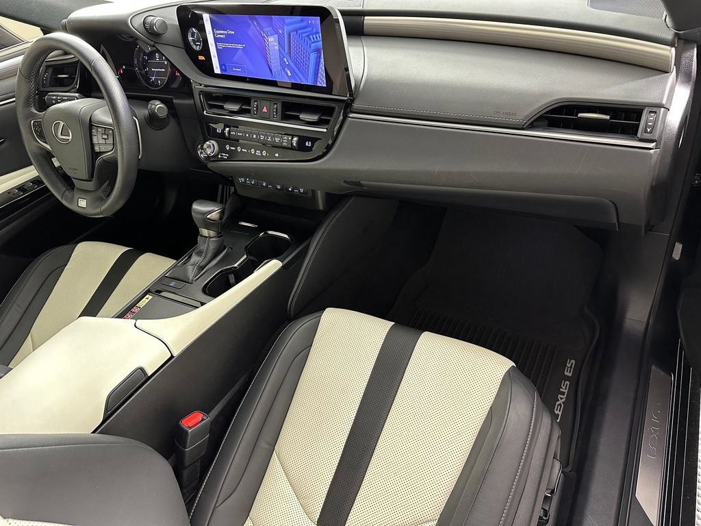 Used 2024 Lexus ES 350 F Sport w/ Technology Package FWD image 21