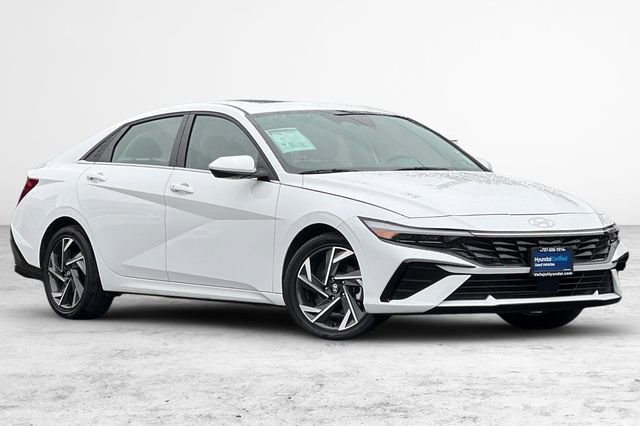 Used 2025 Hyundai Elantra SEL FWD video 1