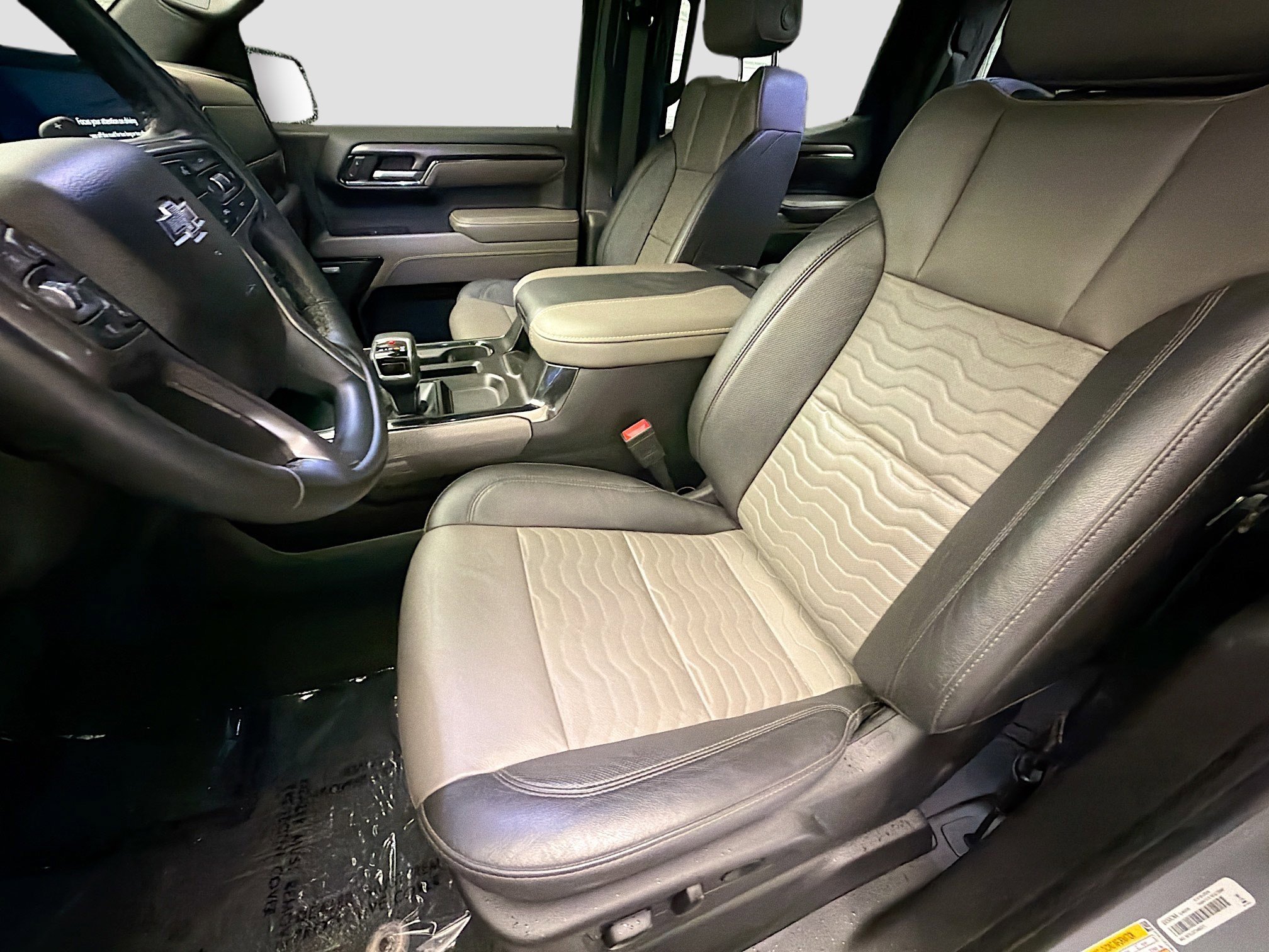 Used 2024 Chevrolet Silverado 1500 ZR2 w/ Technology Package image 11