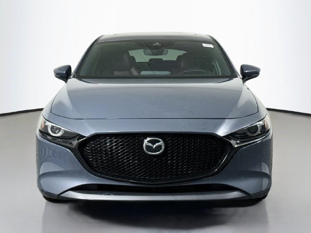 Used 2021 MAZDA MAZDA3 s FWD image 2