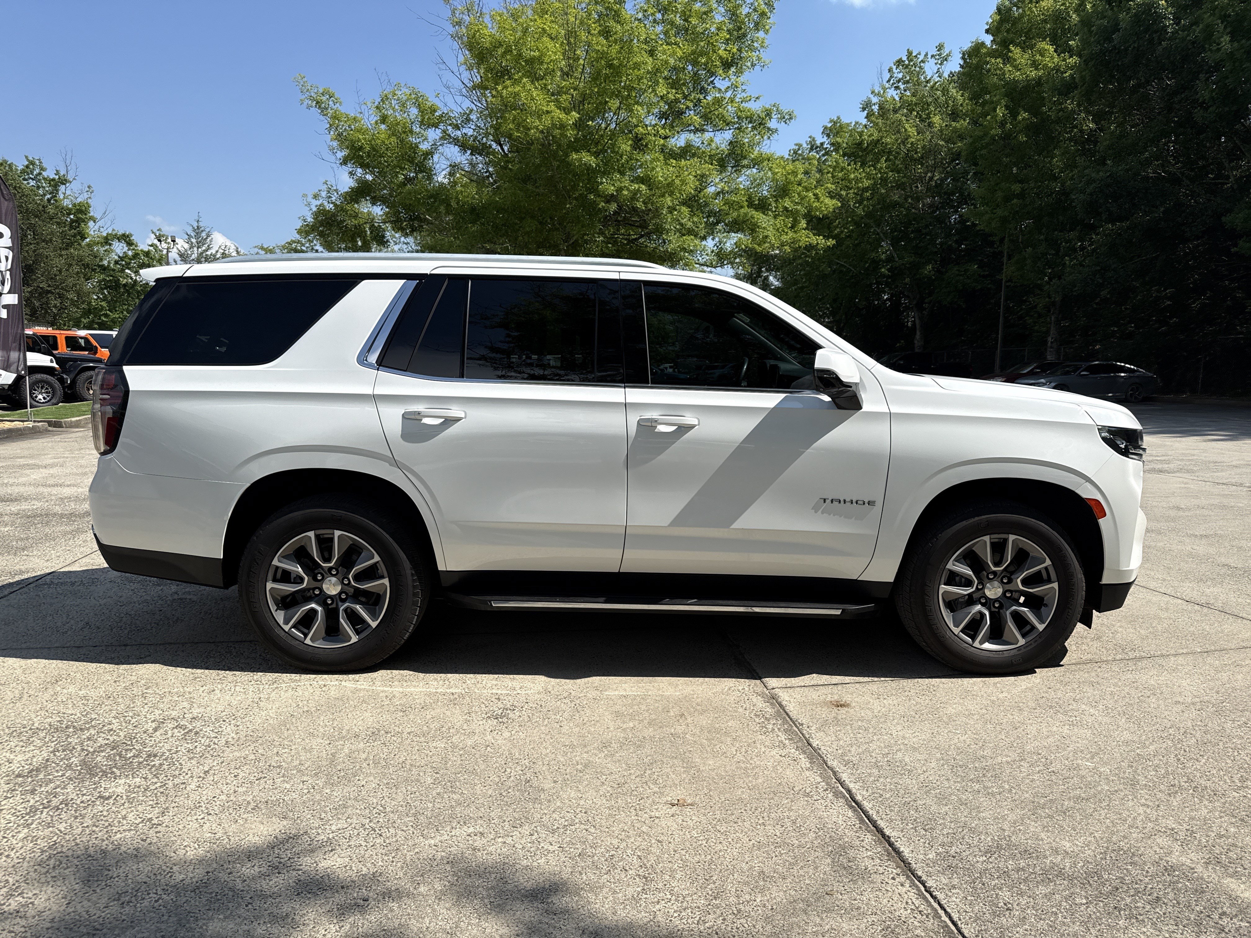 Used 2022 Chevrolet Tahoe LT RWD image 8