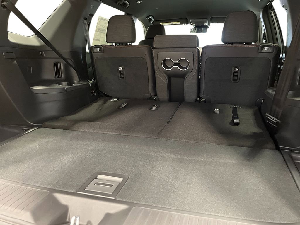 New 2025 Honda Pilot Sport image 27