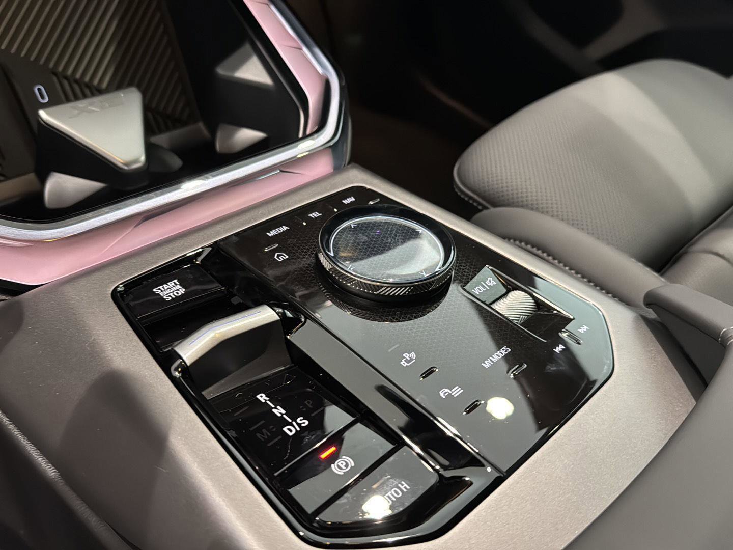 New 2026 BMW X3 xDrive30 w/ Convenience Package image 23