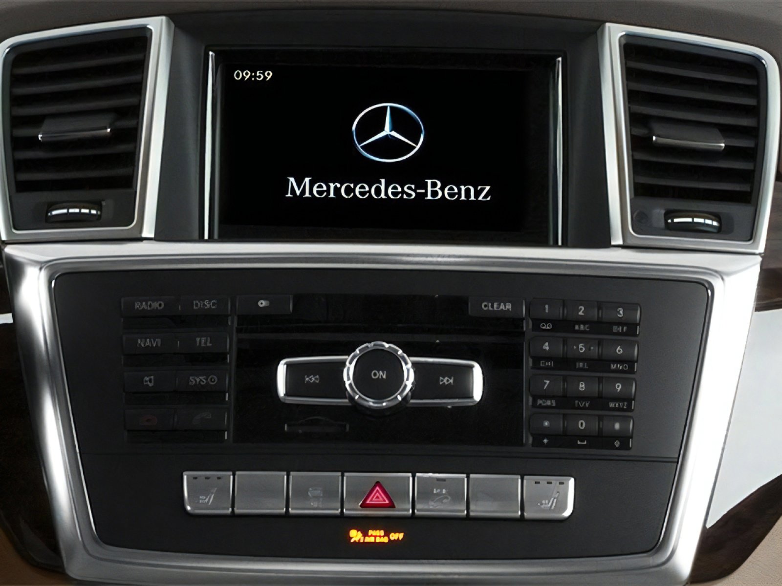 Used 2014 Mercedes-Benz ML 350 4MATIC image 13