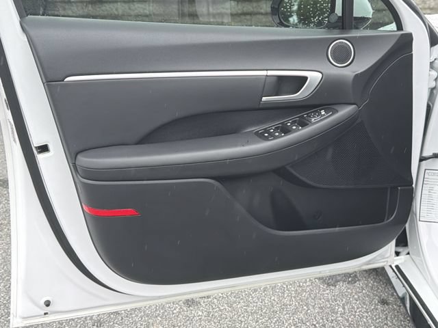 Certified 2025 Hyundai Sonata SEL FWD image 13