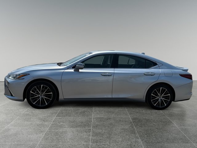 Used 2023 Lexus ES 350 w/ Premium Package FWD image 3