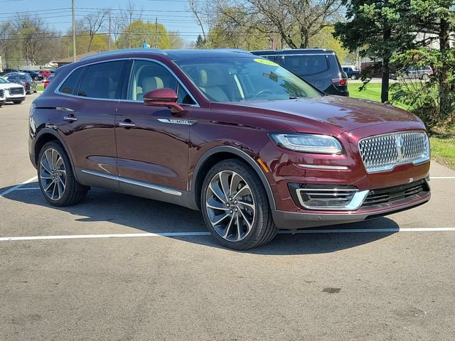 Used 2020 Lincoln Nautilus Reserve w/ Equipment Group 201A FWD image 2