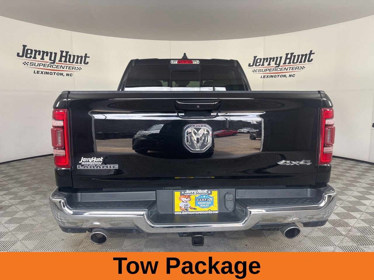 Used 2023 RAM 1500 Laramie AWD/4WD image 6