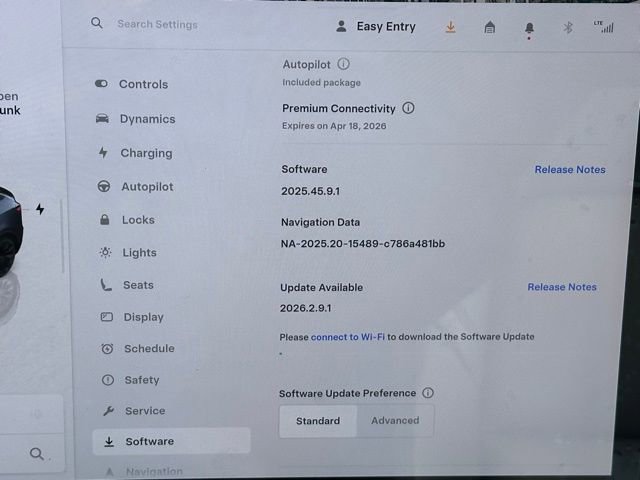 Used 2024 Tesla Model Y Long Range image 10