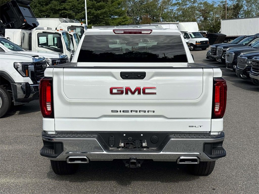 New 2026 GMC Sierra 1500 SLT w/ SLT Premium Package image 3