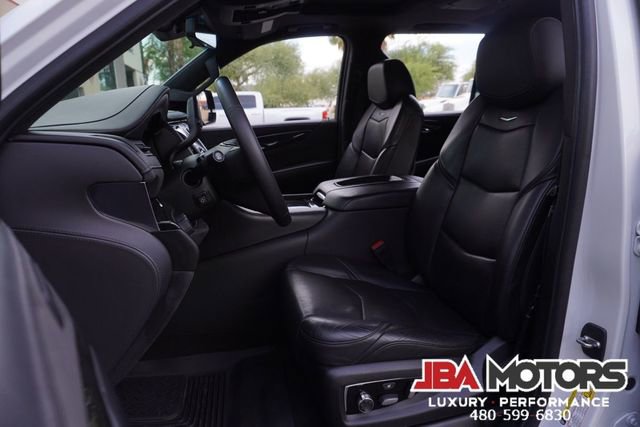 Used 2020 Cadillac Escalade ESV Platinum image 61