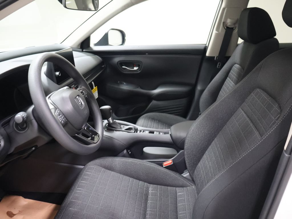 New 2027 Honda HR-V LX image 11