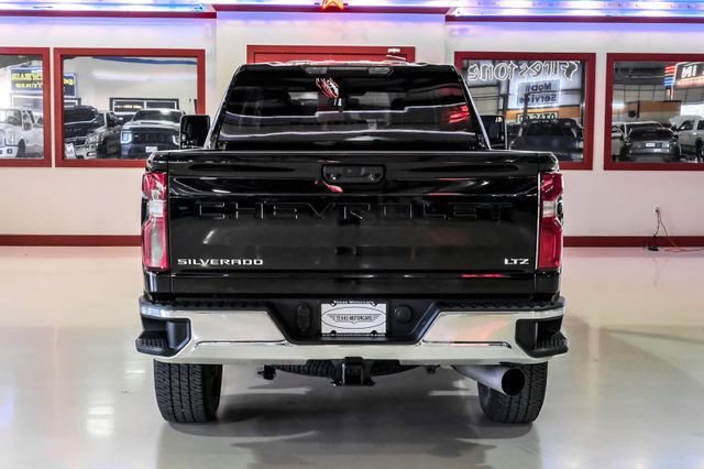 Used 2022 Chevrolet Silverado 2500 LTZ image 10