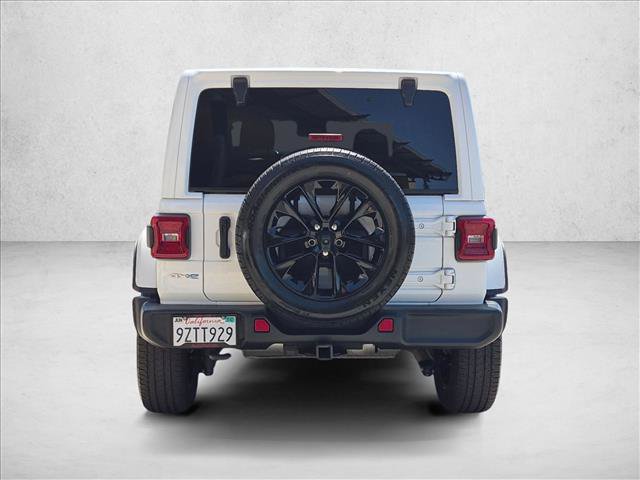 Used 2024 Jeep Wrangler Unlimited Sahara AWD/4WD image 7